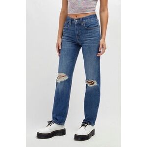 Levi's Medium Wash Distressed Low Pro Straight Jean in Breathe Out